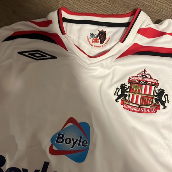Two Sunderland Umbro jerseys - Picture 2 of 7